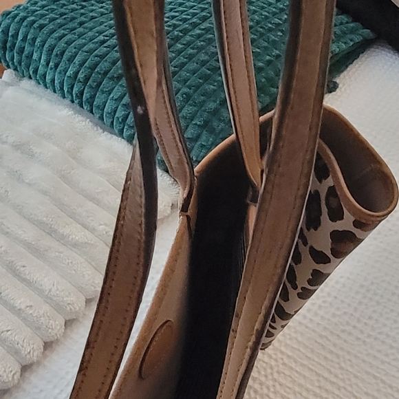 Used Leopard Print Tory Burch Tote - Picture 5 of 7